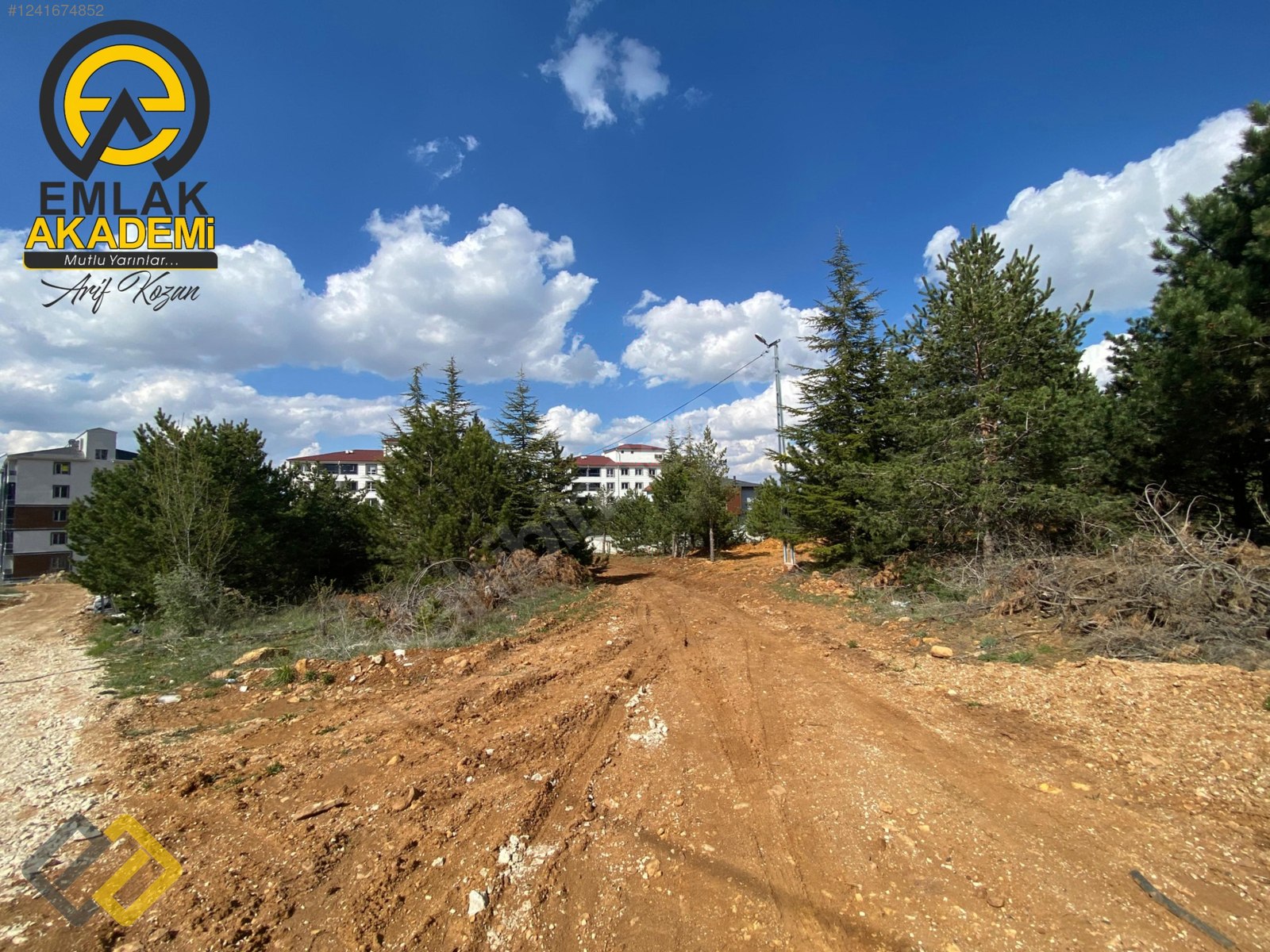 NOVADA AVM YANI SATILIK VİLLA ARSASI - YOZGAT MERKEZ fotoğraf 9